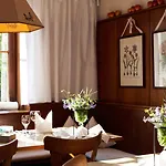 Cohousing Gut Duernhof Hotel Rieneck