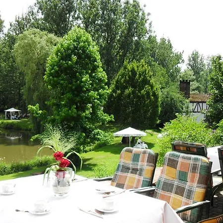 Cohousing Gut Duernhof מלון 3*